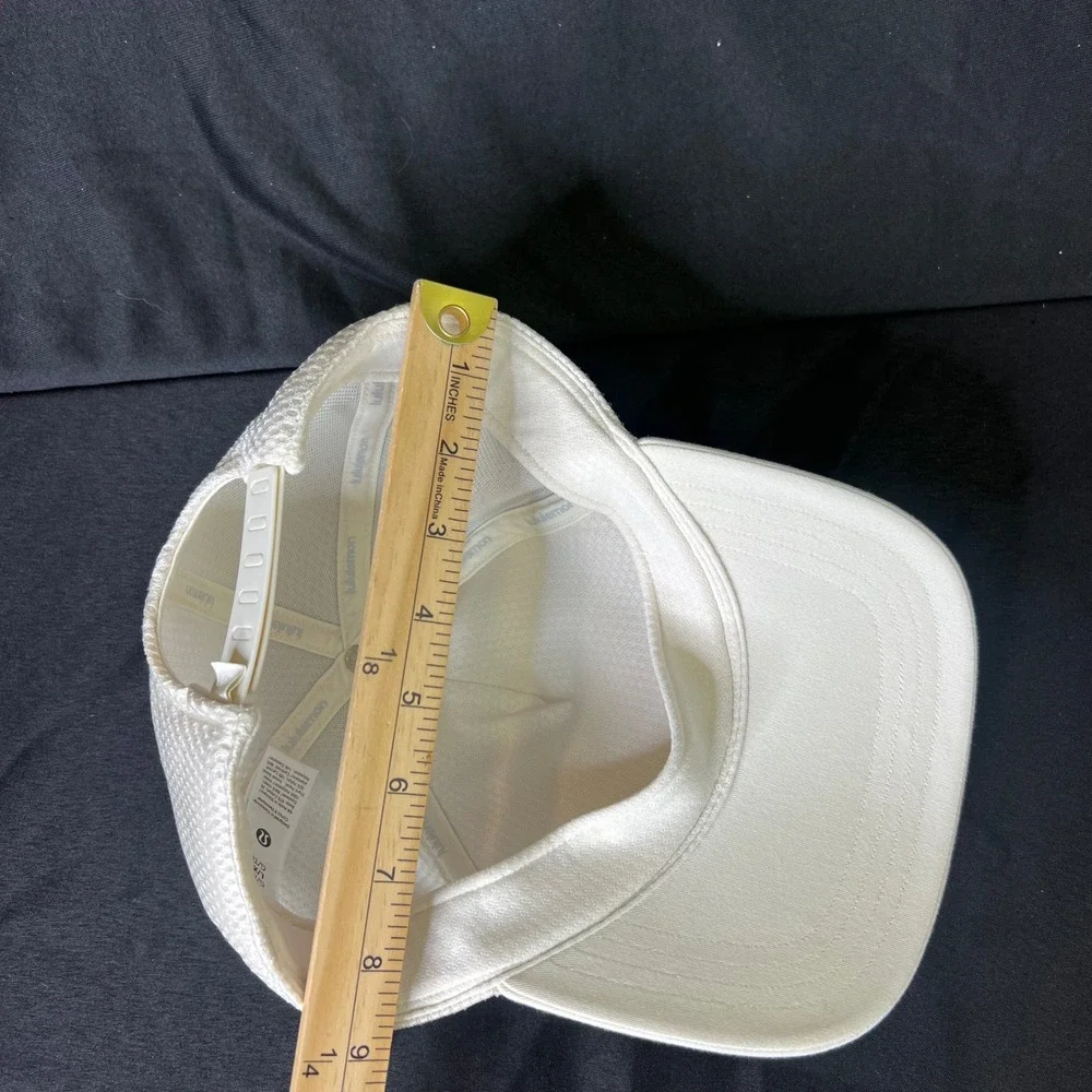 Lululemon Athletica L/XL White Mesh Back Trucker Hat Snapback Logo Cap